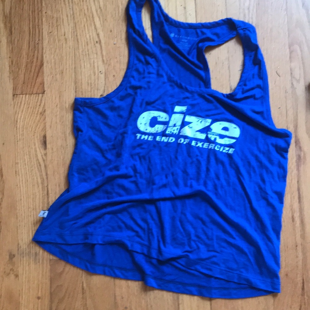 Beachbody Cize top never wore